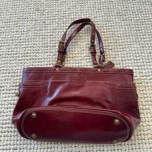 Coach Bag Gallery Burgundy Patent Leather Laced Tote Shoulder Handbag Turn lock